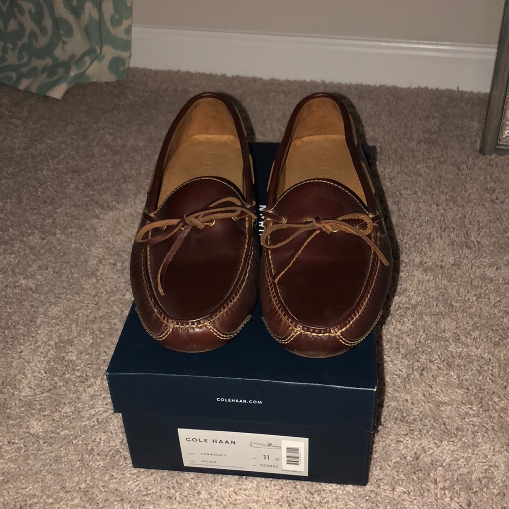 New w/ box Cole Haan brown loafers size 11